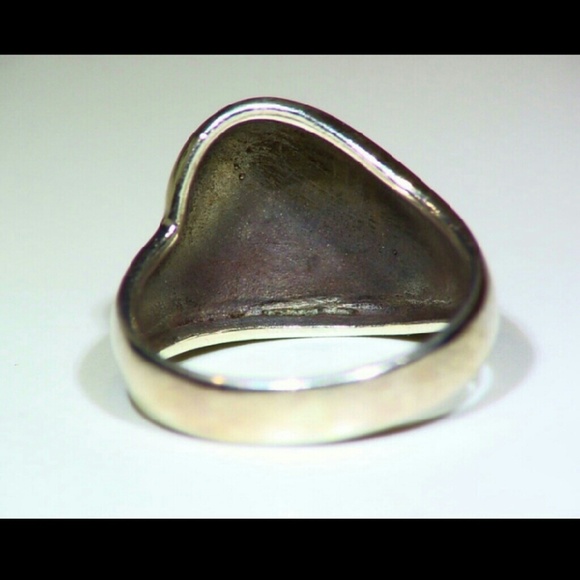 .925 Sterling Silver Marcasite woman's Ring - Picture 4 of 4