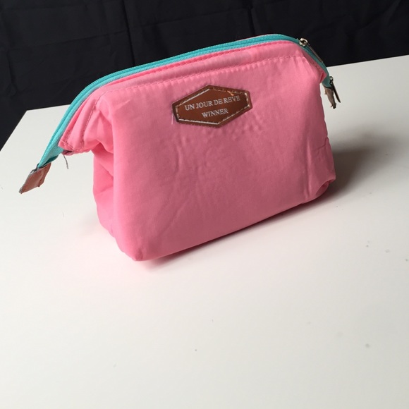 Makeup Bag - Picture 4 of 4