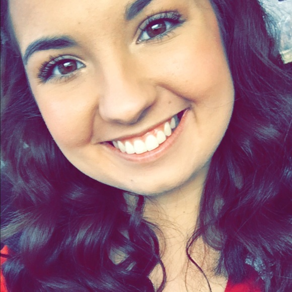 Meet your Posher, Savanna