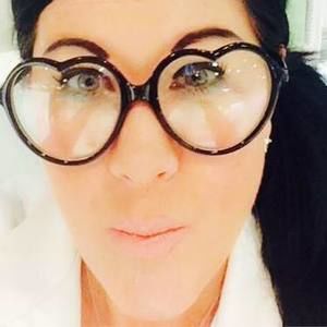 Meet your Posher, Mindy