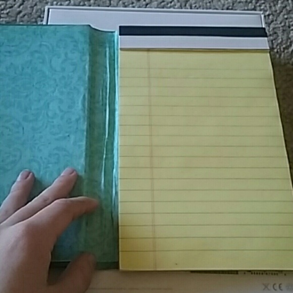 Notebook - Picture 2 of 2