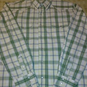 Pearl snap long sleeve shirt