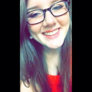 Meet your Posher, Zoe