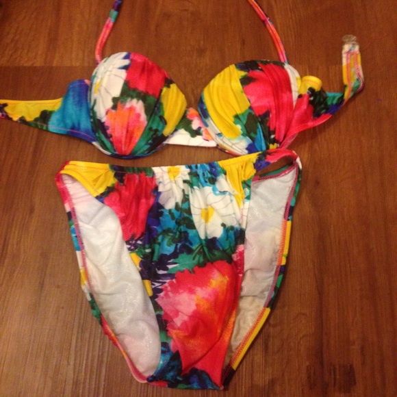 Gottex Other - Vintage Victoria's Secret swimsuit