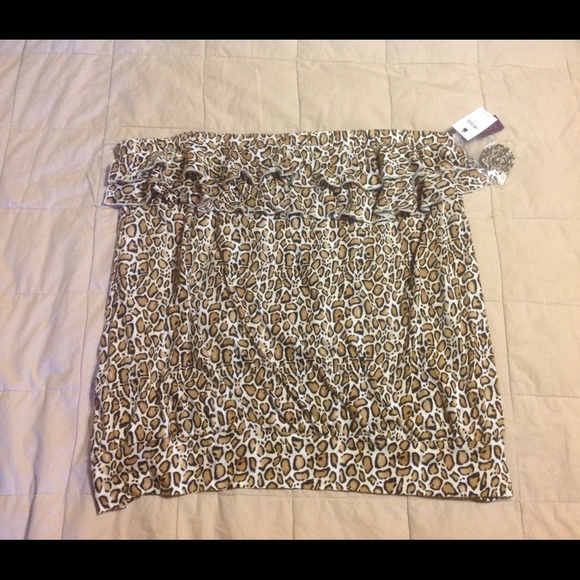 Lane Bryant ruffle strapless top NWT