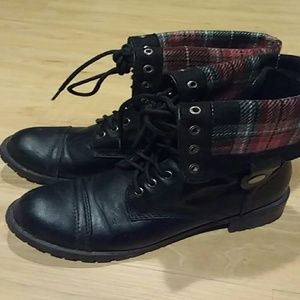 Plaid Combat boots