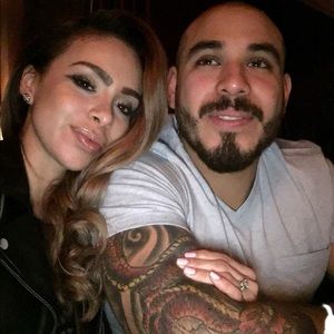 Meet your Posher, Edith