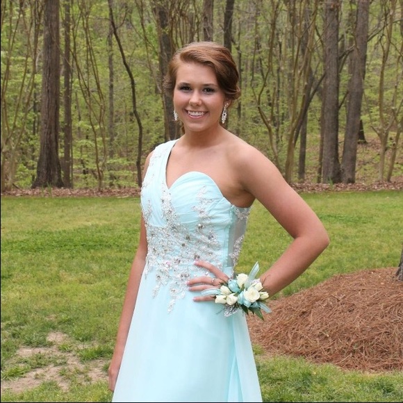 Blue prom dress