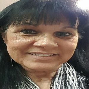 Meet your Posher, Pamela