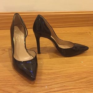 Jessica Simpson Claudette pumps