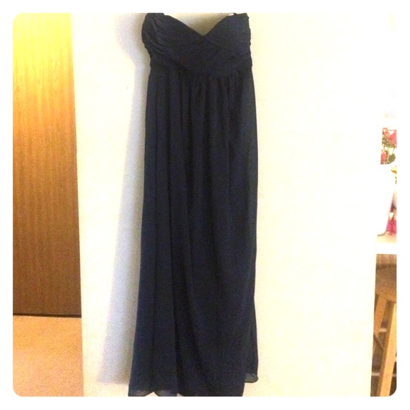 NAVY BLUE dress VERY FLATTERING 💁🏼