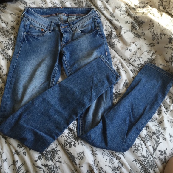 Super skinny jeans from H&M