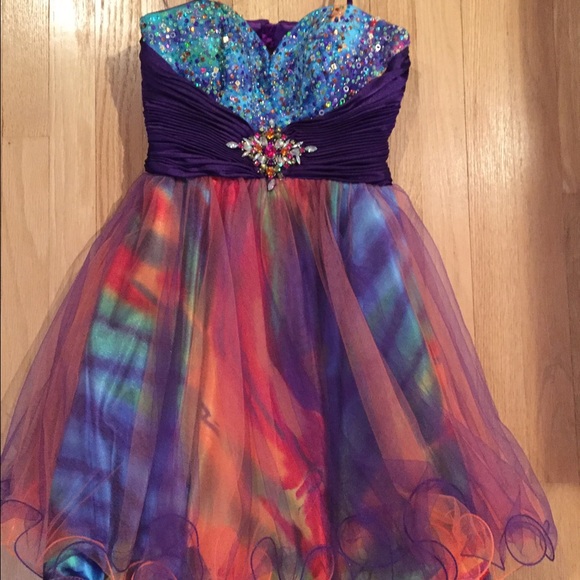 Dave And Johnny Embellished Sweetheart Party Dress