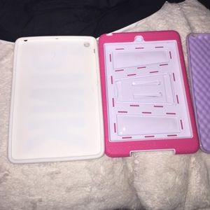 Set of 4 iPad mini cases