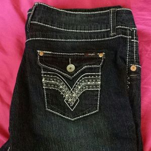 NWOT dark wash jeans