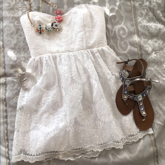 SOLD‼️Cute floral Dress