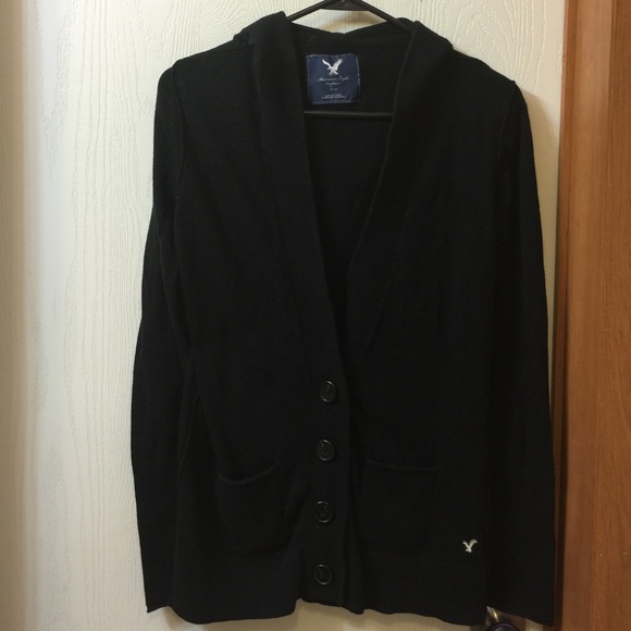 Black hooded cardigan with pockets