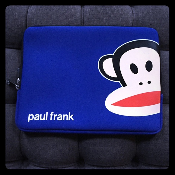 ‼️Price drop‼️🙃Paul Frank 15" padded case