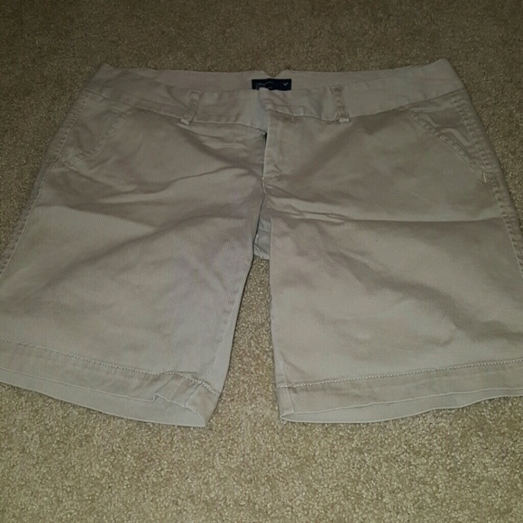 Knee shorts
