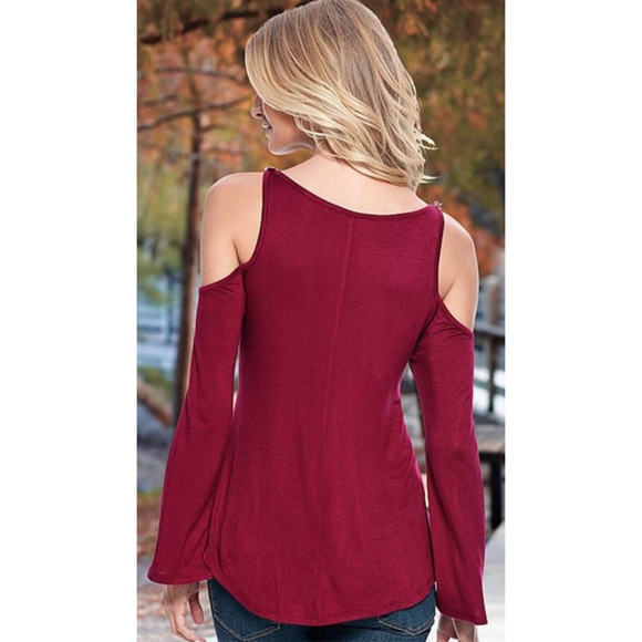 🚫Sold w/ Bundle🚫 Red Lace  Off the Shoulder!• - Picture 2 of 4