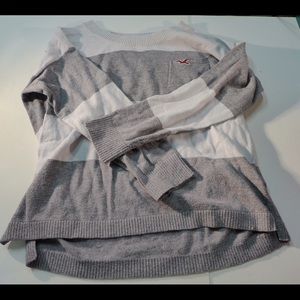 Hollister sweater half sleeve