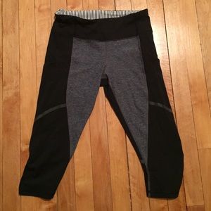 Lululemon leggings, size 6