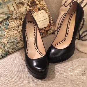 NWOT Black Enzo Angiolini Pumps