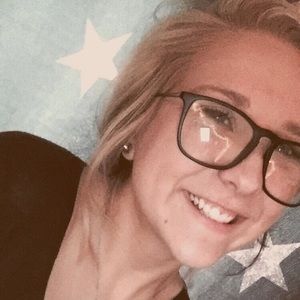 Meet your Posher, Bailey