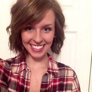 Meet your Posher, Ashlyn