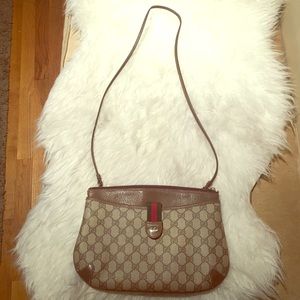 Gucci Bags - Gucci crossbody! ❤️ Gucci Bags - Gucci crossbody! ❤️