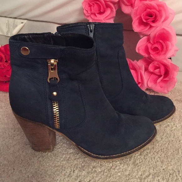 Aldo neubuc navy blue booties