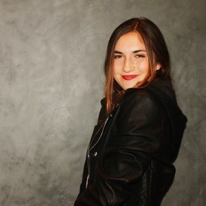 Meet your Posher, Hannah