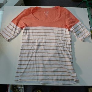 Lord & Taylor half sleeve tee