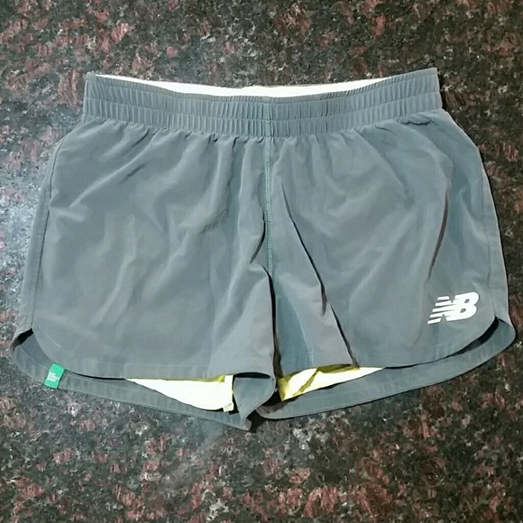 New Balance shorts work out gym gear small medium