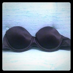 VS Pink strapless bra! Worn once--like new!