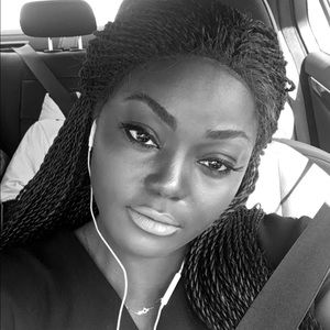 Meet your Posher, Tonia