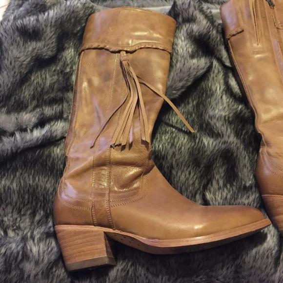 Ariat boots on SALE only today 🎉🎉