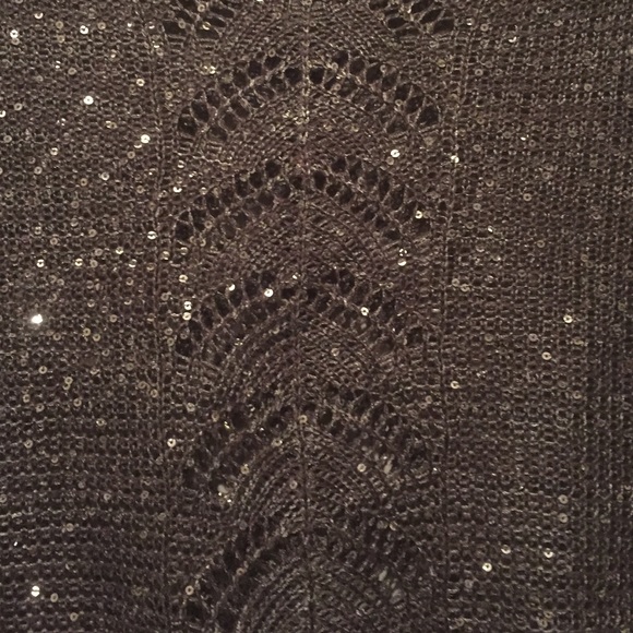 π absolutely/sweater - Picture 3 of 4