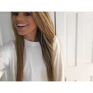 Meet your Posher, Olivia