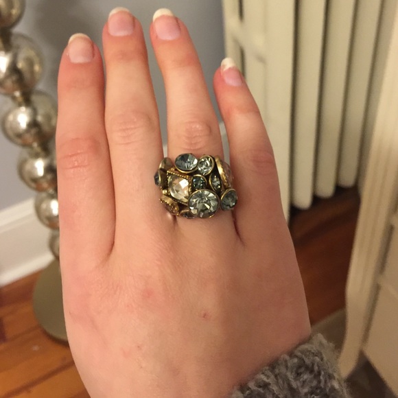 Bcbg cluster stone ring