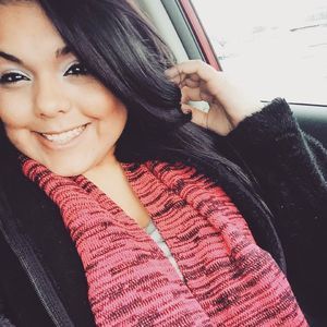 Meet your Posher, Brittney