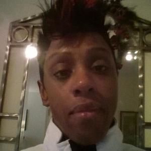 Meet your Posher, Bernice