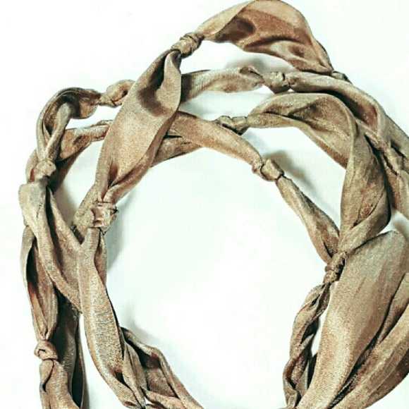 RESERVED FOR APRIL   Silk and Chrysoprase Necklace - Picture 4 of 4