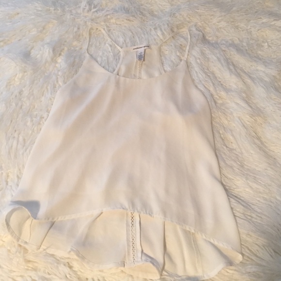 Flowy Tank