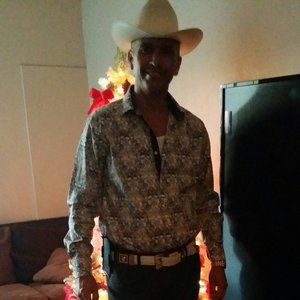 Meet your Posher, Flavio