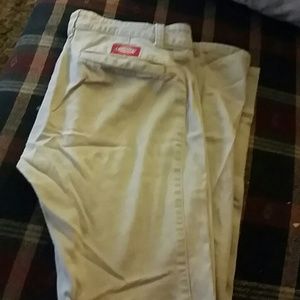 Dickies size 3