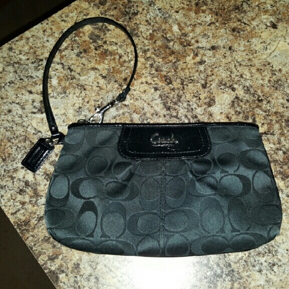 Coach Handbags - COACH small wristlet