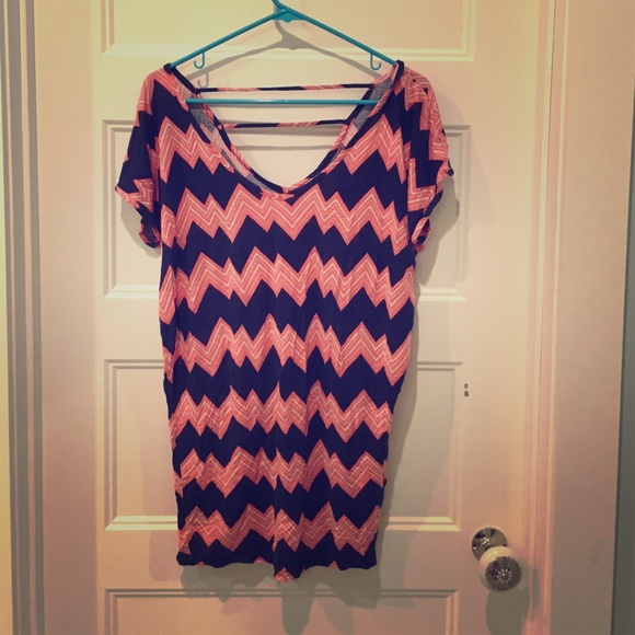 Chevron Top