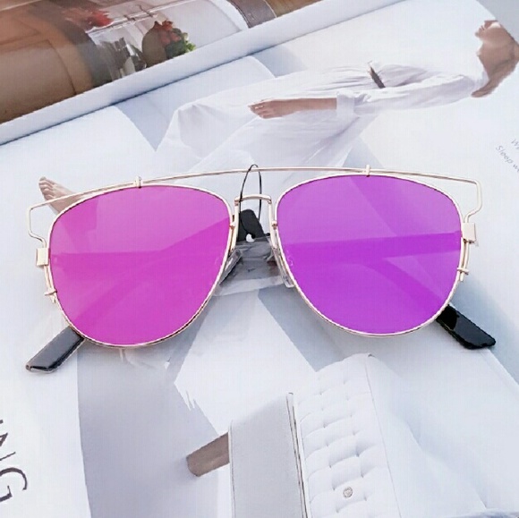 Accessories - Modern Aviator Sunglasses