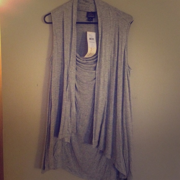 Maternity grey shirt with attached undershirt